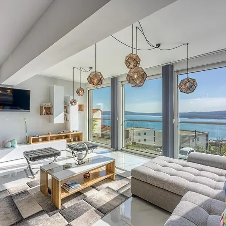 Luxury With Whirlpool Crikvenica